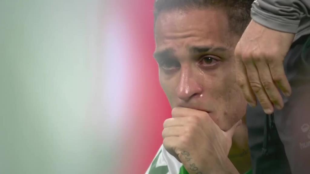 圓神落淚！無緣歐協(xié)聯(lián)冠軍安東尼淚灑賽場(chǎng)！